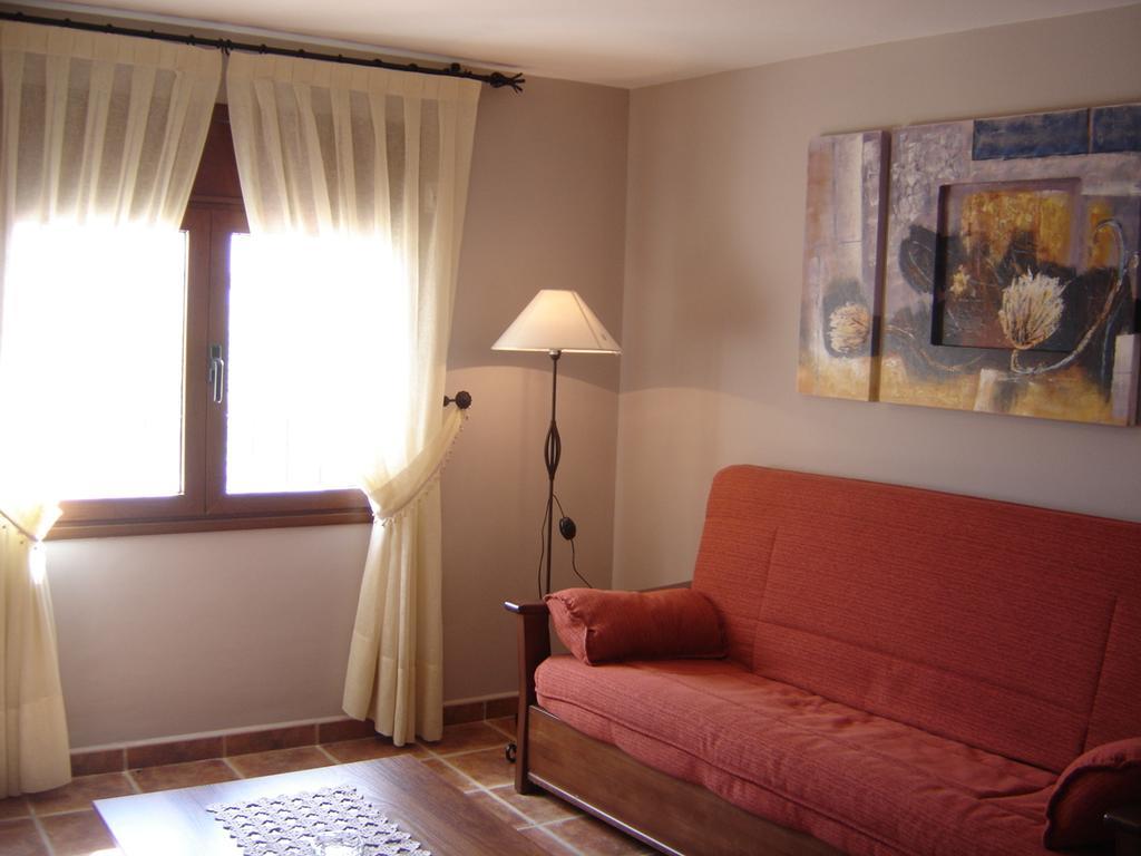 Hostal Casa Laure Y Mª Jose Arens de Lledo Extérieur photo