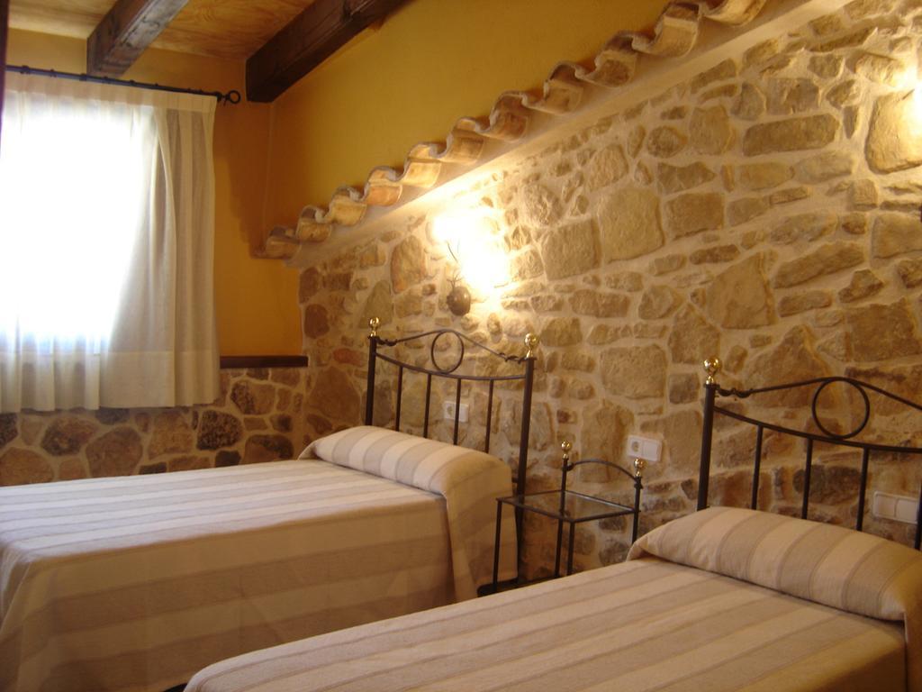 Hostal Casa Laure Y Mª Jose Arens de Lledo Extérieur photo