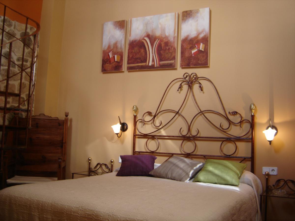 Hostal Casa Laure Y Mª Jose Arens de Lledo Extérieur photo