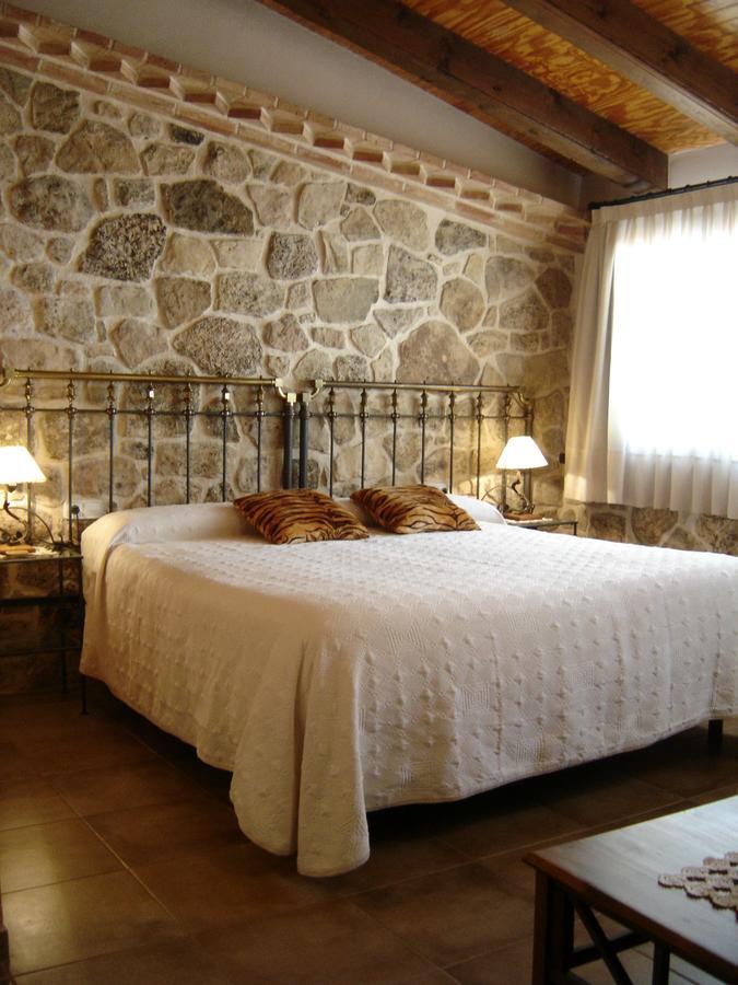 Hostal Casa Laure Y Mª Jose Arens de Lledo Extérieur photo