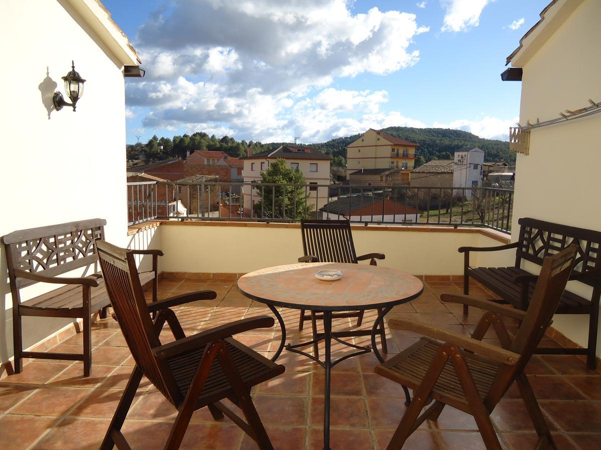 Hostal Casa Laure Y Mª Jose Arens de Lledo Extérieur photo